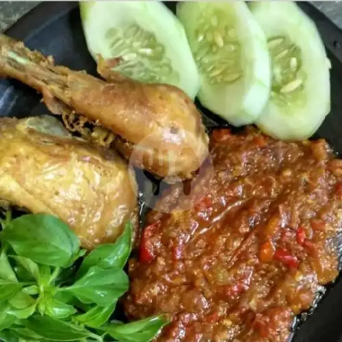 Gambar Makanan Ayam Geprek ''Nabil'', Jl. Aw Syahranie Gg.45 Blok C 17