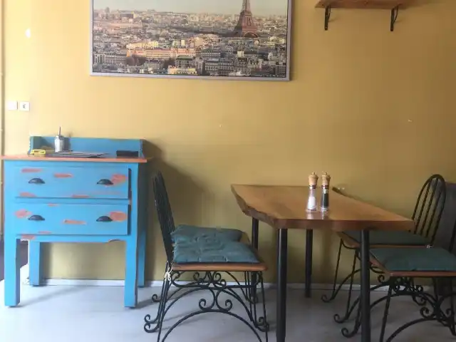 Le Brique Cafe Restaurant'nin yemek ve ambiyans fotoğrafları 14