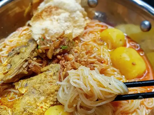 Kari Bihun Sapi / Ayam