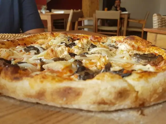 Gambar Makanan Francesco's Pizza 5