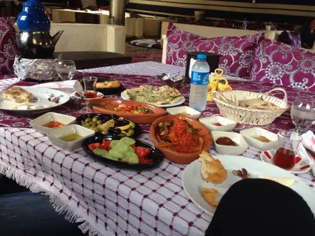 Efenin Yeri'nin yemek ve ambiyans fotoğrafları 4
