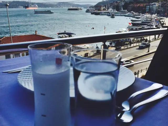 Arnavutköy Balıkçı İrfan'nin yemek ve ambiyans fotoğrafları 11