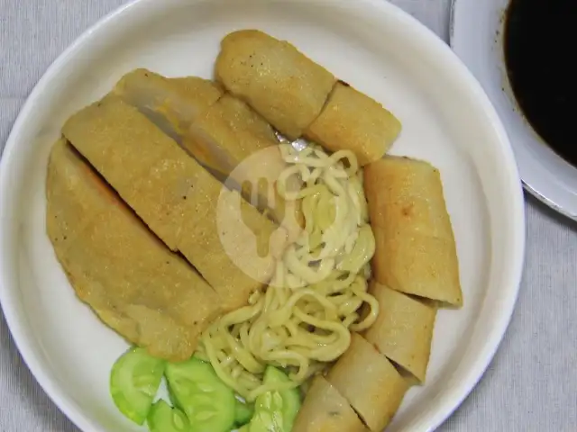 Gambar Makanan Rujak Juhi dan Pempek Kedai Delima, Tanjung Duren 1