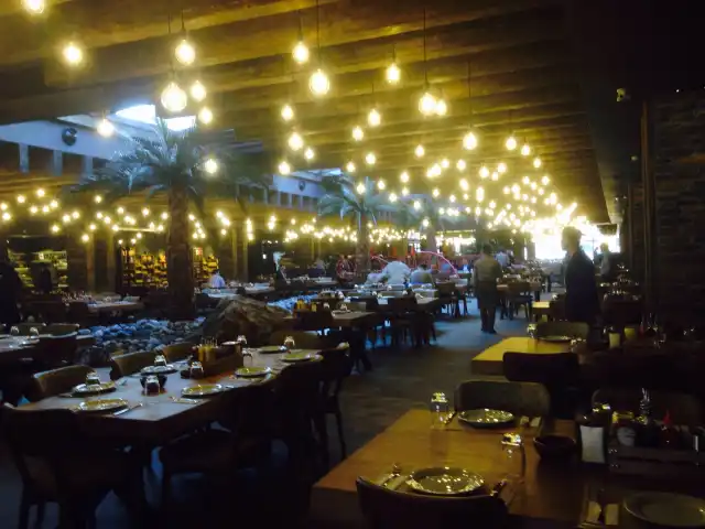 Ercan Steakhouse'nin yemek ve ambiyans fotoğrafları 6