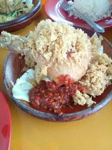 Nasi Ayam Penyet Sarang Lebah Food Photo 12