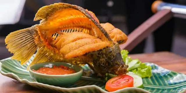 Ikan Goreng Cianjur Samarinda, Diponegoro