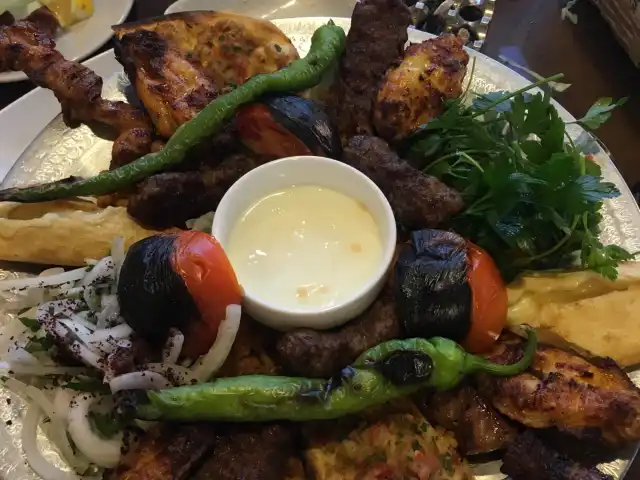Urfa Karakeçili Şark Sofrası'nin yemek ve ambiyans fotoğrafları 8