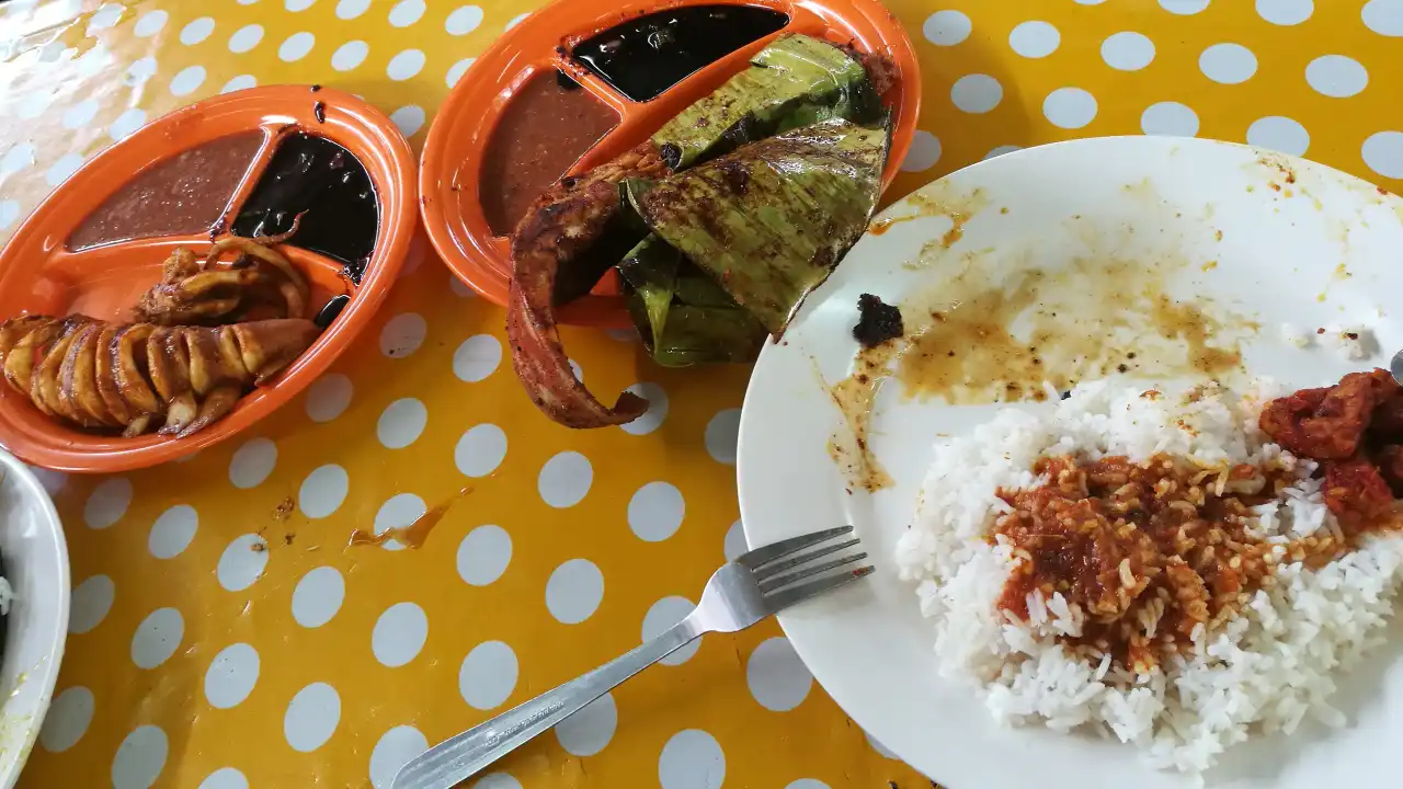 Restoran Ikan Bakar Mak Alang