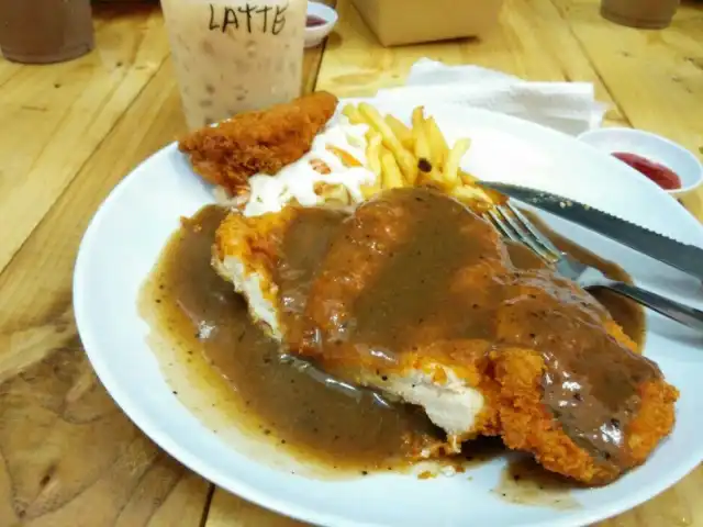 mr yob chicken chop Food Photo 10