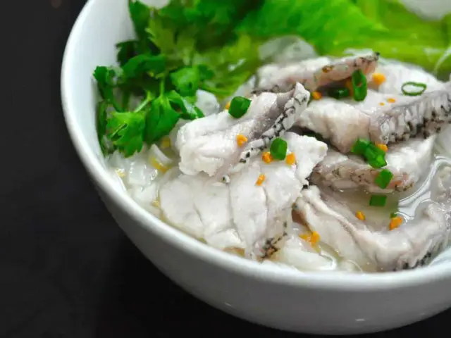 Mun Qi Seafood Noodles Food Photo 4