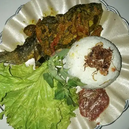 Gambar Makanan Kedai Pepes Ikan Mas Mama Dede Sempu Kelapa Endep, Pandeglang 1