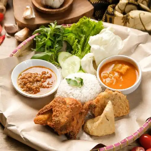 Gambar Makanan Imoly Pecel Lele, Letkol Iskandar 7