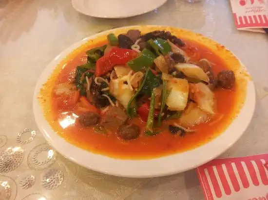 Urumçi Uygur Restaurant'nin yemek ve ambiyans fotoğrafları 2