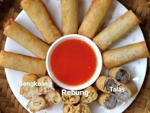 Lumpia Apollo, Merdeka