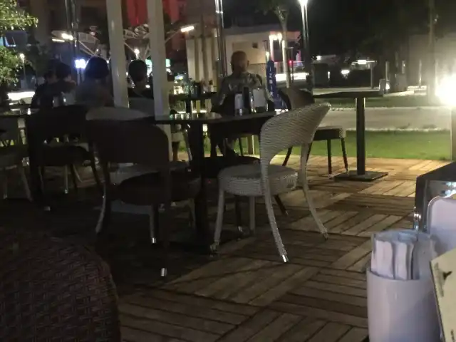 Meydan Cafe'nin yemek ve ambiyans fotoğrafları 5