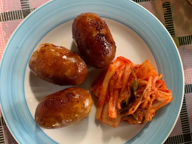 Kuya Bentong's Kimchi