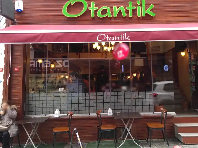 Otantik Restaurant & Pub'nin yemek ve ambiyans fotoğrafları 2