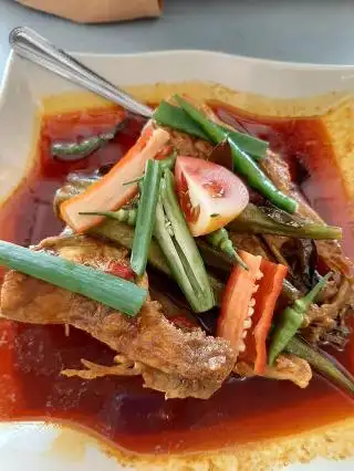 Kari Kepala Ikan Pakcik Nordin