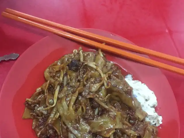 Kuey Tiow Goreng Chok, Pilah Perdana Food Photo 3