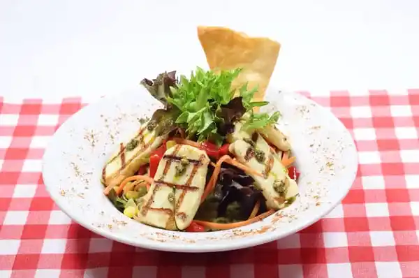 Karaköy Salad'nin yemek ve ambiyans fotoğrafları 2