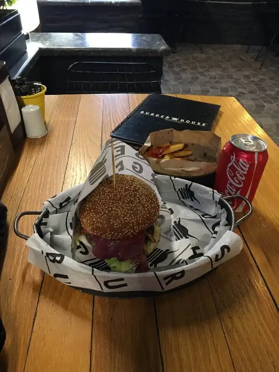 Burger House'nin yemek ve ambiyans fotoğrafları 10