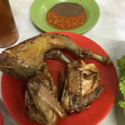 Ayam Goreng Ibu Haji