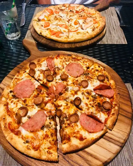 Gambar Makanan Salato Pizzeria Legian 20