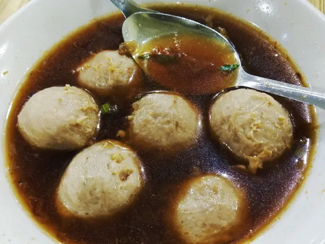 Gambar Makanan Es Teler Pacar Keling & Bakso Pak No 12