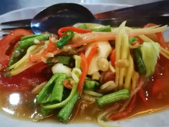 BBB Thai Seafood Restaurant Food Photo 6