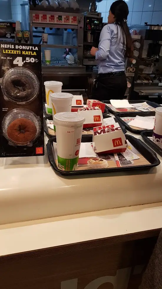 McDonald's'nin yemek ve ambiyans fotoğrafları 6