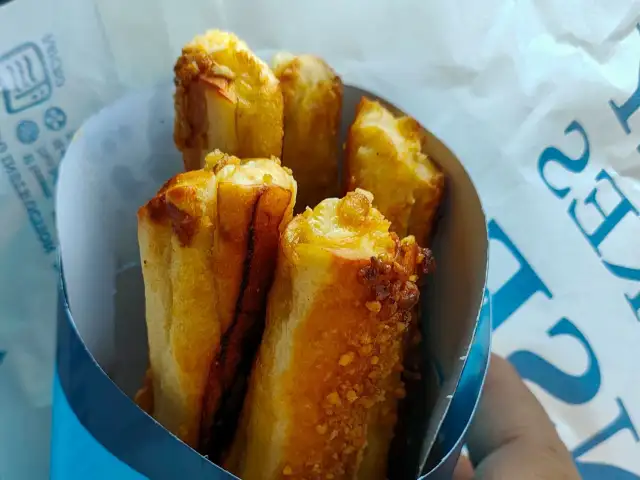 Auntie Anne's