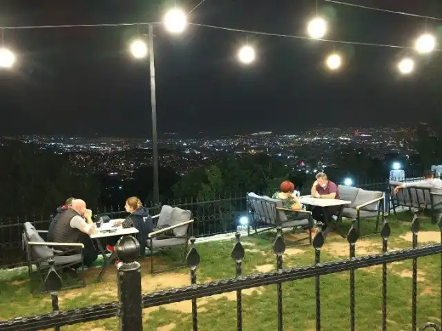 Raya Cafe'nin yemek ve ambiyans fotoğrafları 6