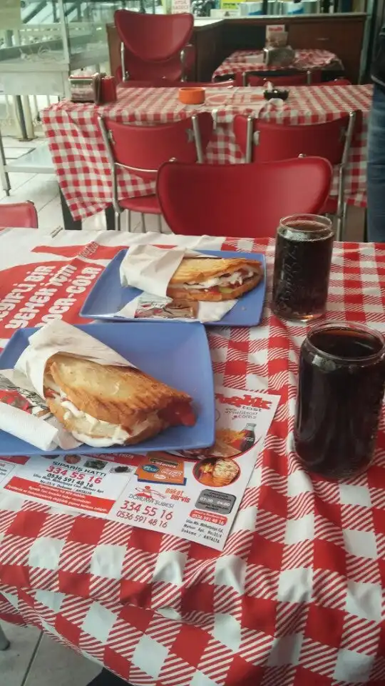 Ayvalık Tost Dokuma'nin yemek ve ambiyans fotoğrafları 6