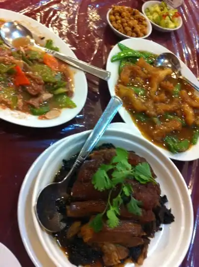Gambar Makanan Li Yen Restaurant 3