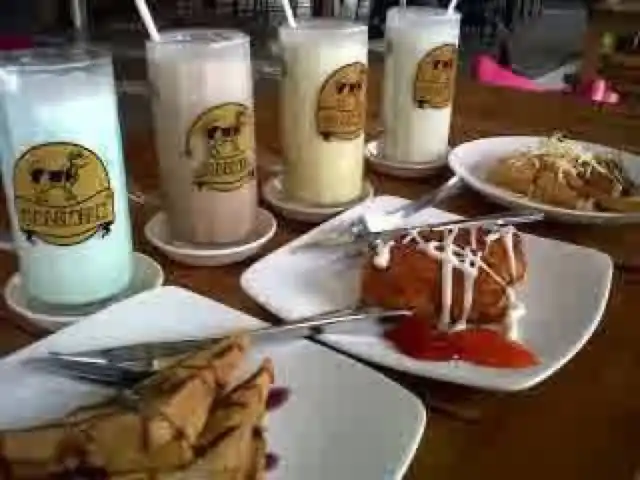 Gambar Makanan Kalimilk Monjali 16