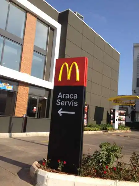 Mc Donald's - Merkez