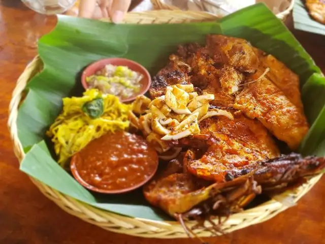 Gambar Makanan Warung Tu Pande 5