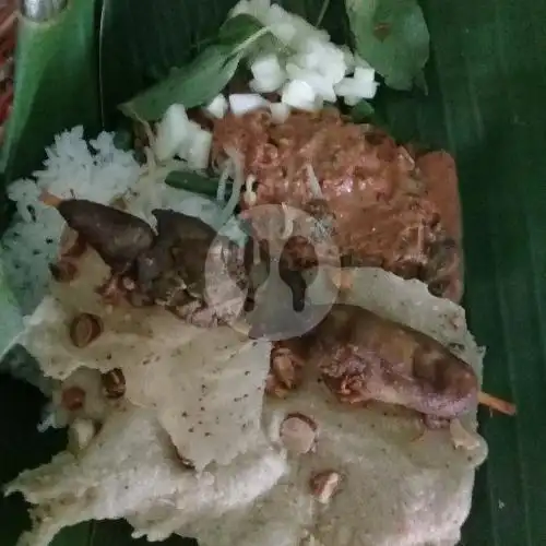 Gambar Makanan Nasi Pecel Pincuk Khas Madiun (Pak Kumis), Gunung Malang 20