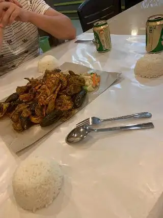 Shell Out Restaurant