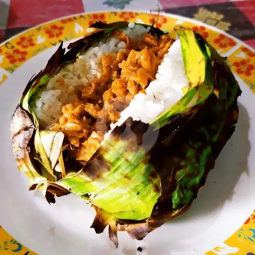 Gambar Makanan Nasi Kepal Pakde, Parangargo 19