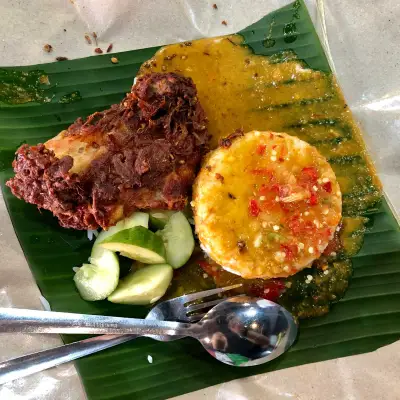 Mad Nasi Kukus