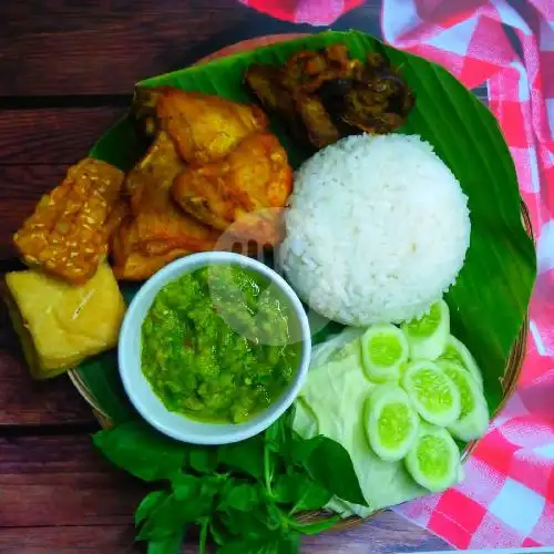 Gambar Makanan Pecel Ayam Sambel Sengit, Sumur Batu 5