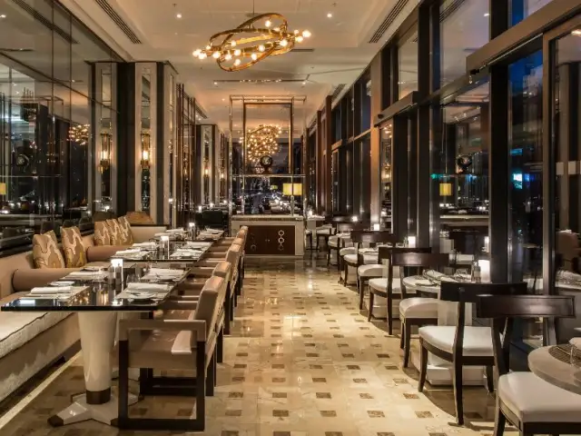 The Globe Restaurant - Hilton Istanbul Bomonti'nin yemek ve ambiyans fotoğrafları 6
