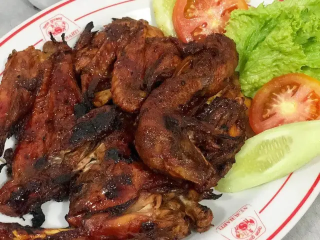 Gambar Makanan Ayam Goreng Suharti 6