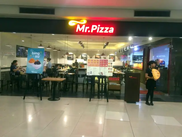 Mr. Pizza Food Photo 5
