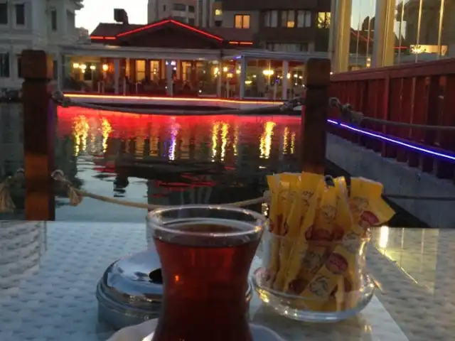 Kanlıca Cafe & Restaurant