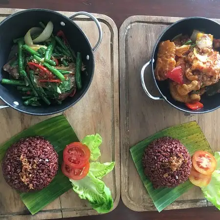 Gambar Makanan Thai & Co 2