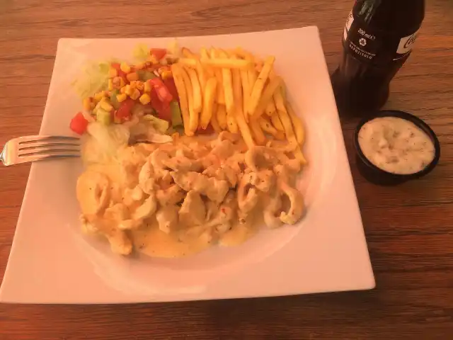 Aisha Cafe & Restoran'nin yemek ve ambiyans fotoğrafları 14