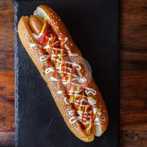 Gambar Makanan Suka Hotdogs, Jl. Batu Belig 88, Kerobokan, Badung, Bali 80361 3