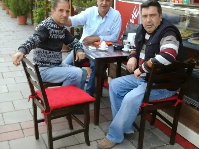 Cafe Kırmızı'nin yemek ve ambiyans fotoğrafları 8